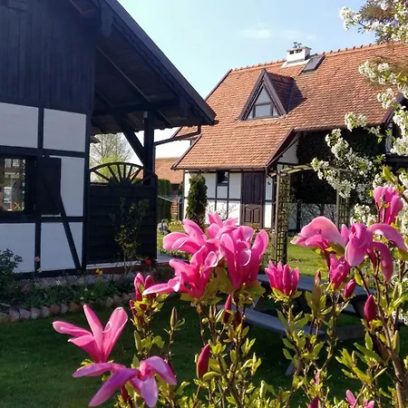 Village - Haus Maciej Сasa de vacaciones *